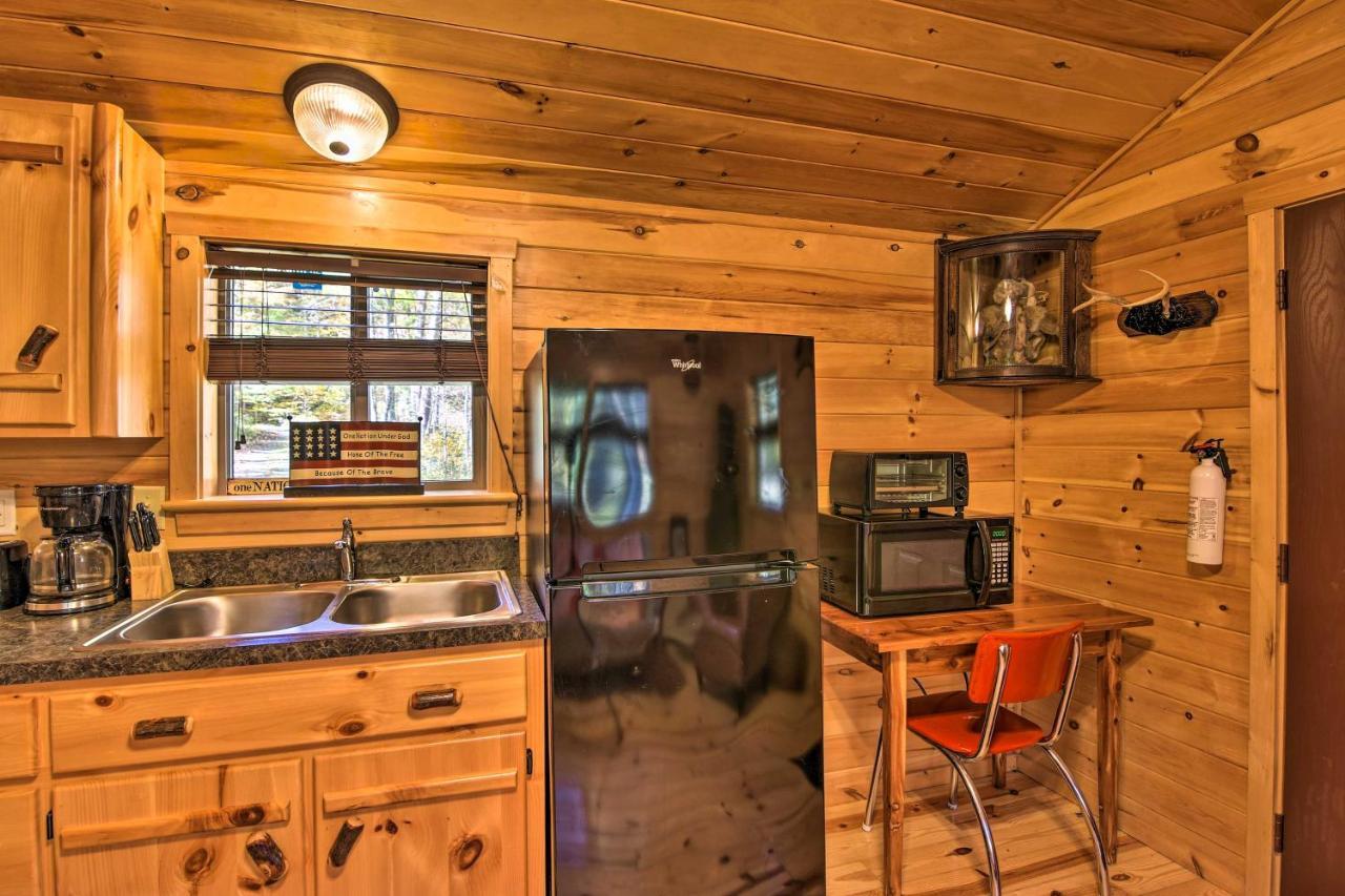 Rural Cabin Hideaway With Fire Pit And Mtn Views! Parsons Esterno foto